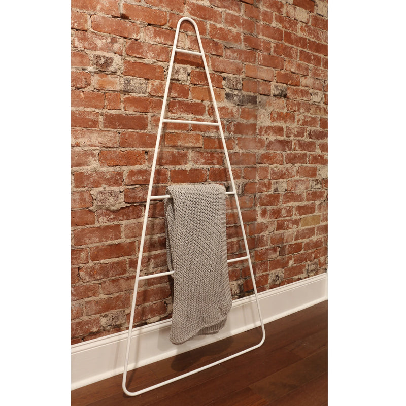 Artie Blanket Ladder