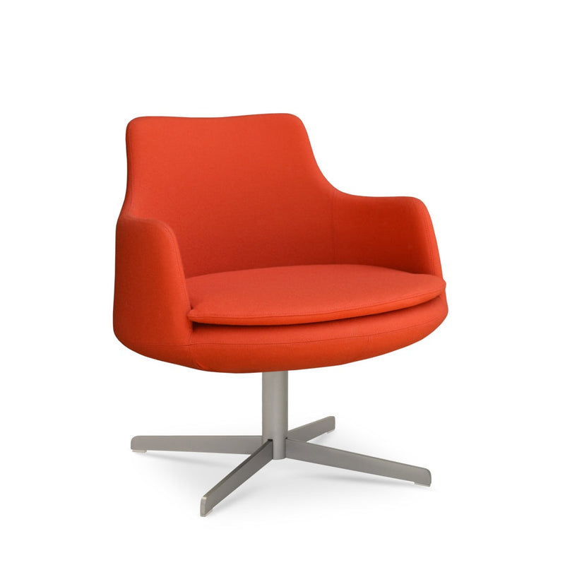 Dervish 4-Star Swivel Lounge Chair