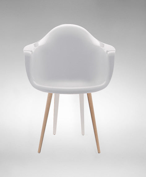 Slice modern armchair with polycarbonate shell