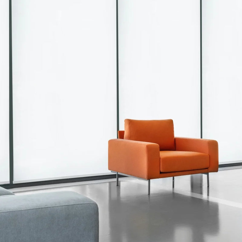 Piu Armchair