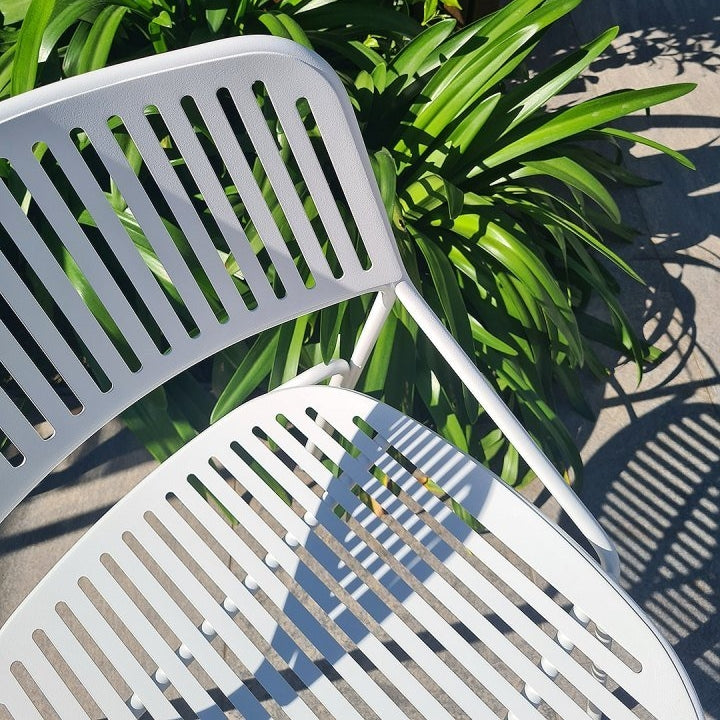 Jos Chair
