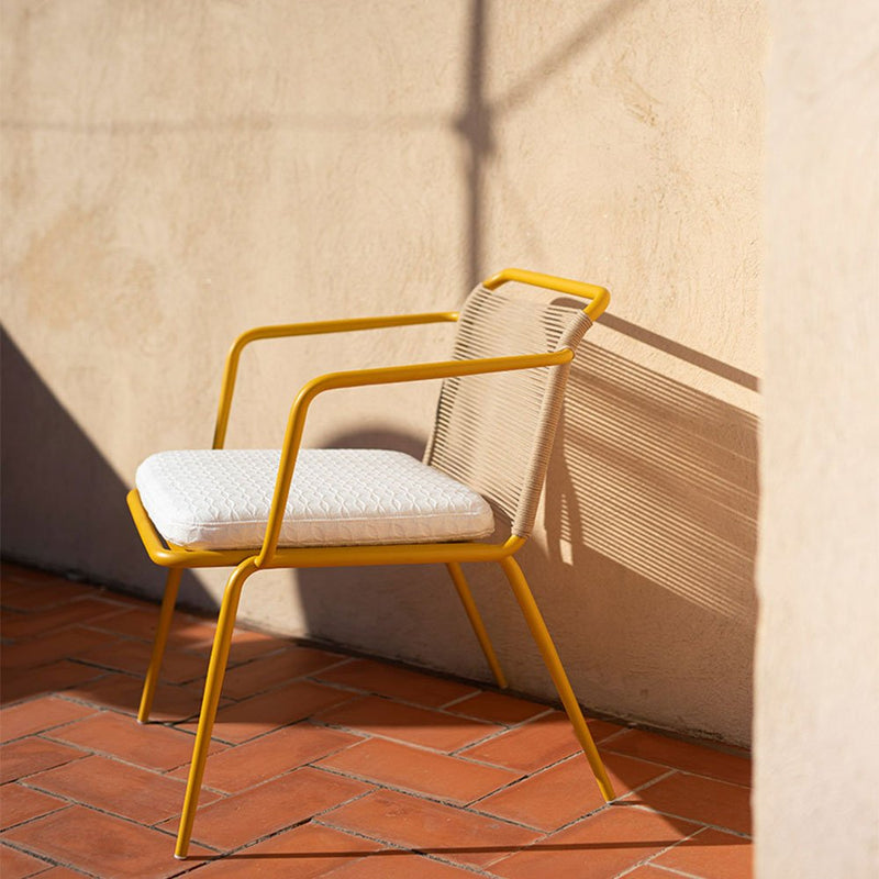 Kissi Chair With Armrests