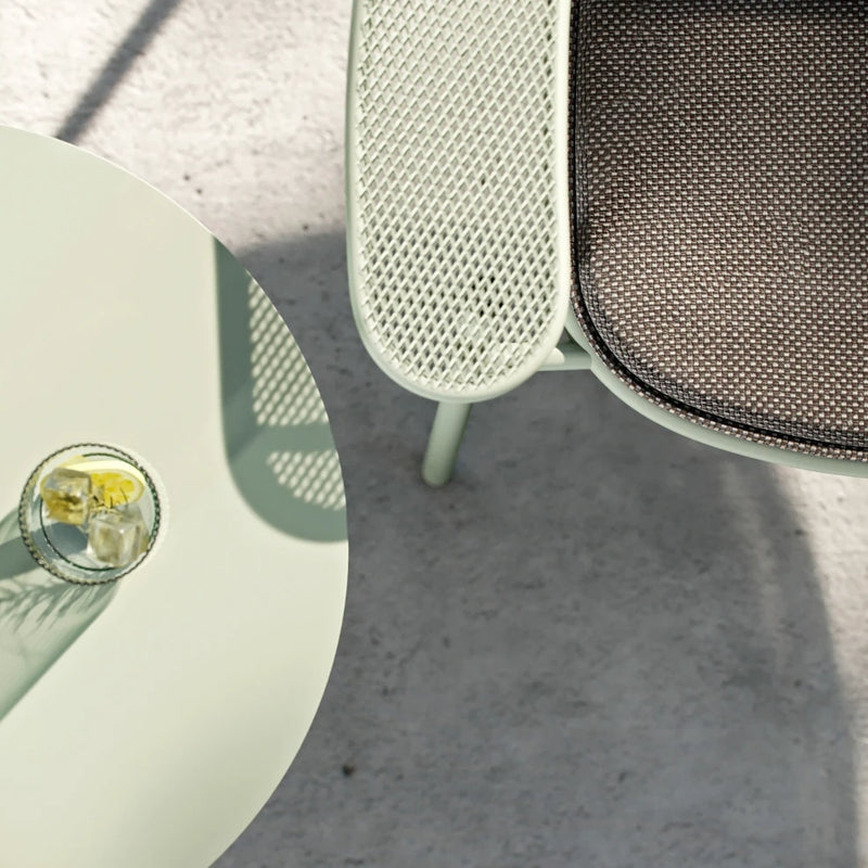 Acer Lounge Chair