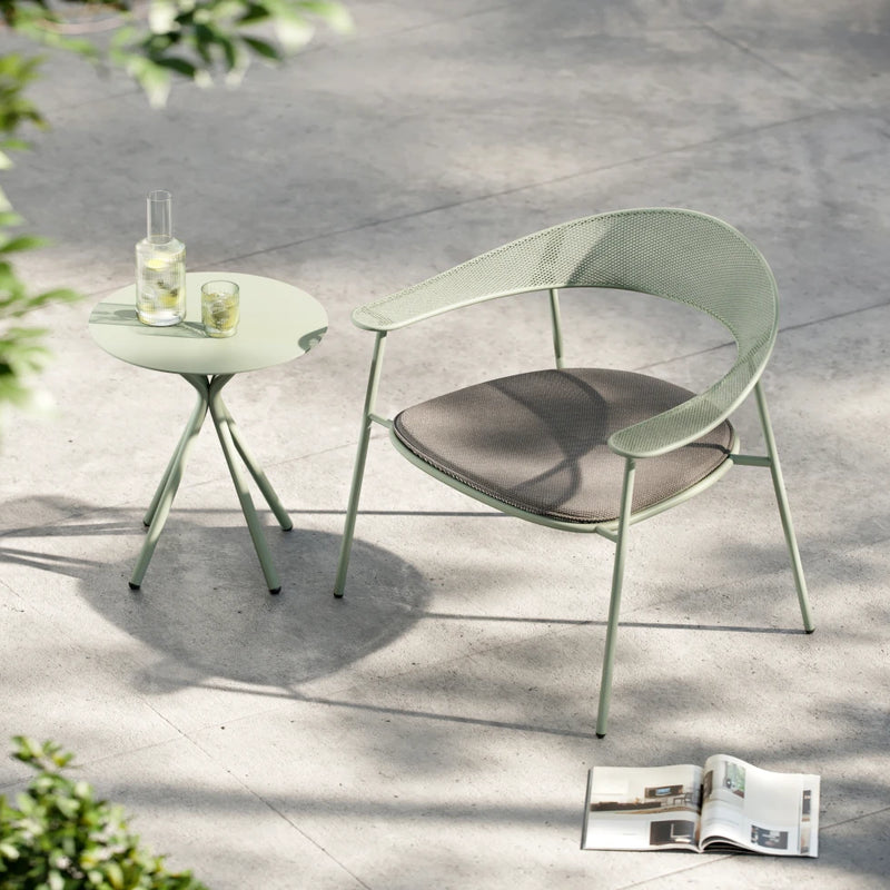 Acer Lounge Chair