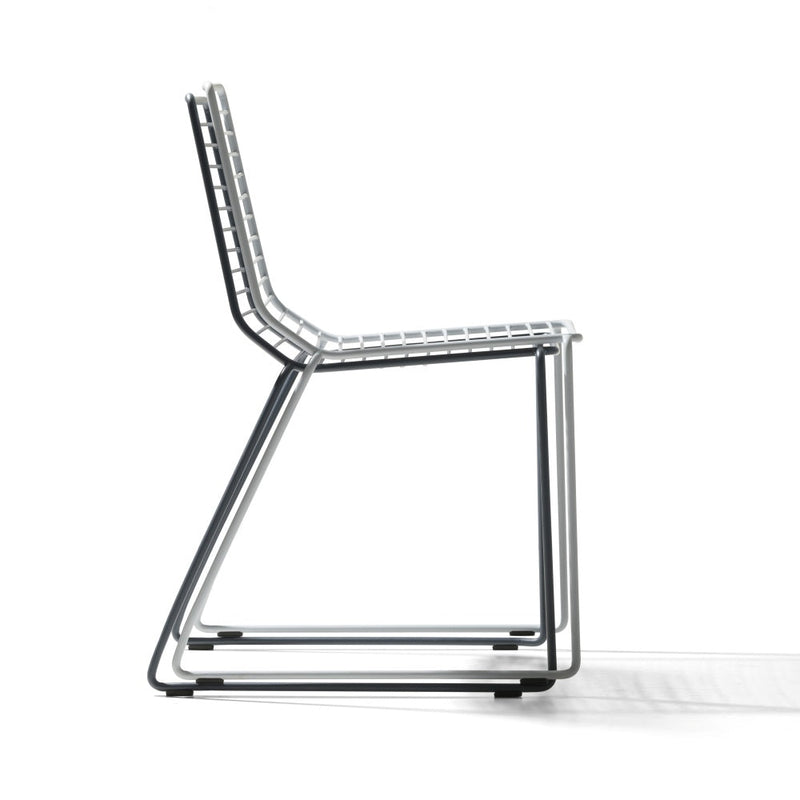 Marina Out Sled Chair with Metal Wire Mesh