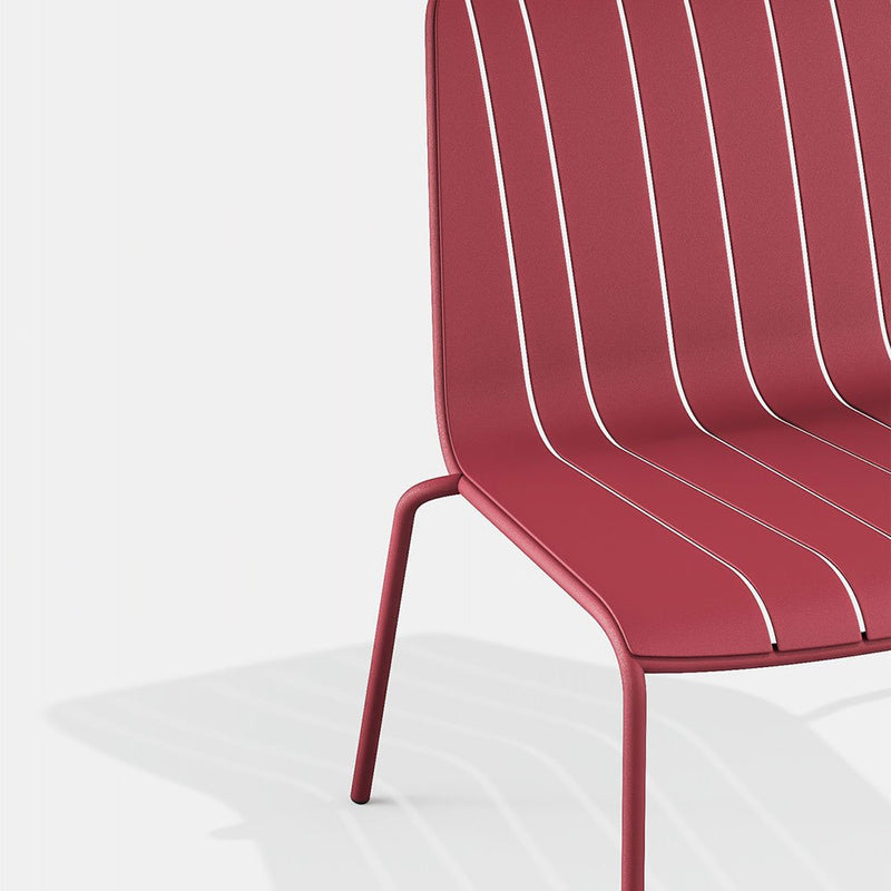 Bangi Lounge Chair