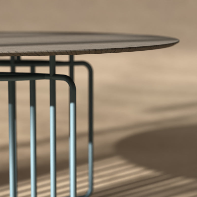 Radius Round Table