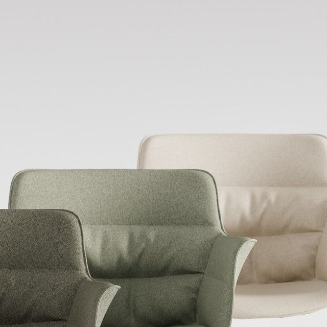Rego Play X Base Upholstered Outdoor Chair