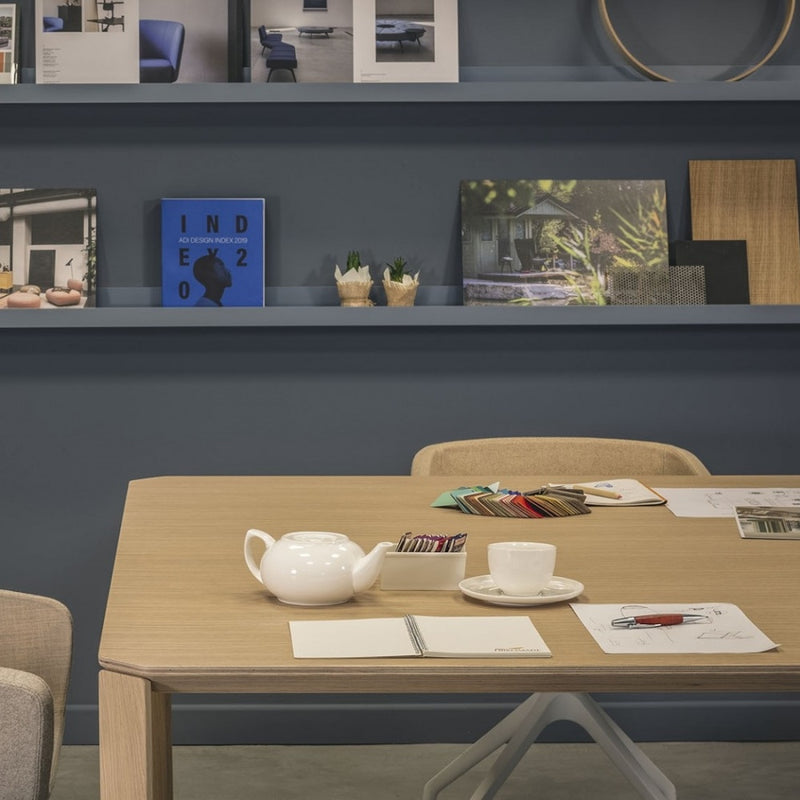 Ermete Square Table