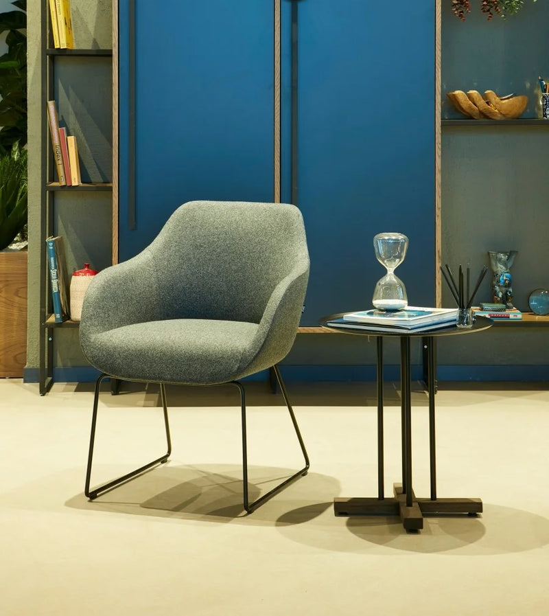Lamy Sled Base Chair