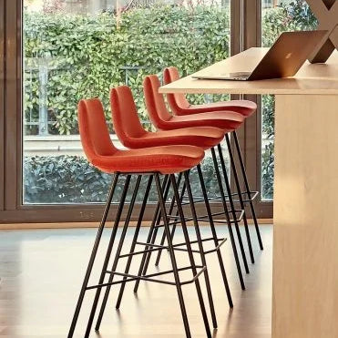 Pera X Stool