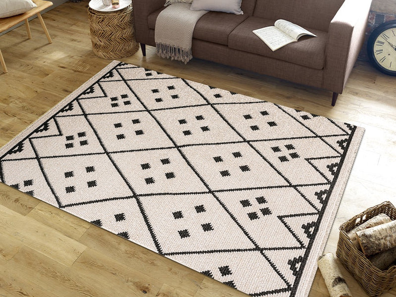 Novi Area Rug