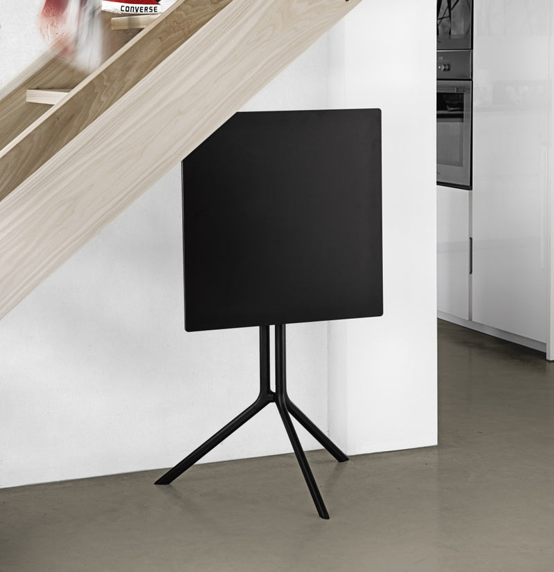 Poule Table - Minimum Order of 2 Required