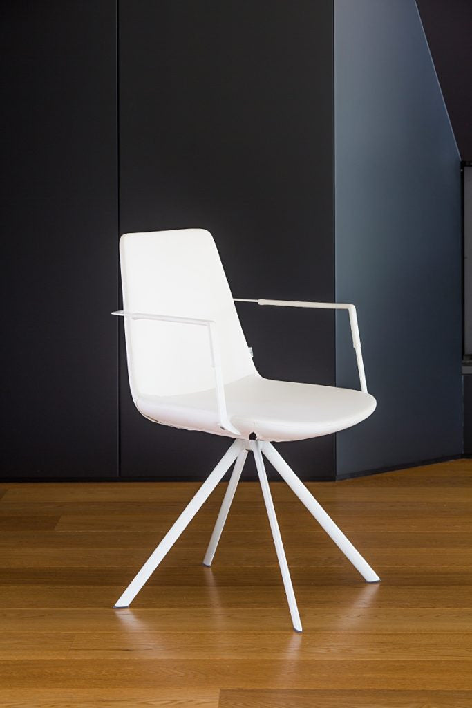 Buy Mid-Century Classic Style Pera Ellipse Arm Swivel Base Chair | 212Concept