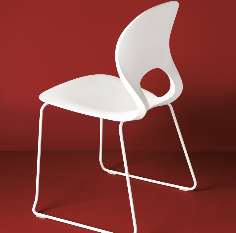 Buy Curvy Dynamic Stackable Pikaia Slide Chair | 212Concept