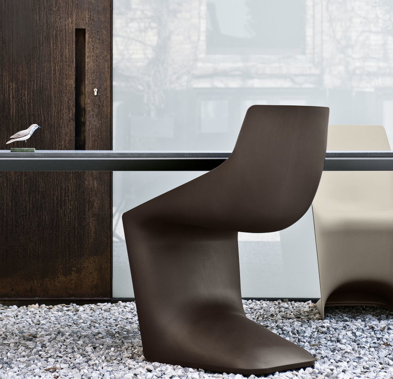 Buy Single Surface Cantilever Pulp Outdoor Brown Armchair | 212Concept