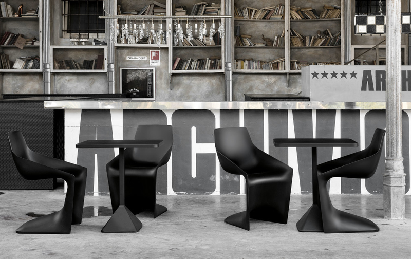 Buy Single Surface Cantilever Pulp Outdoor Black Armchair | 212Concept