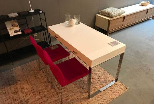 Aria Metal Chair