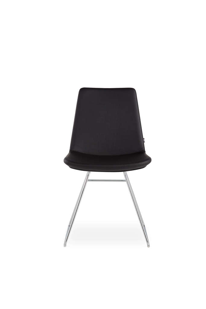 Pera Sled Chair