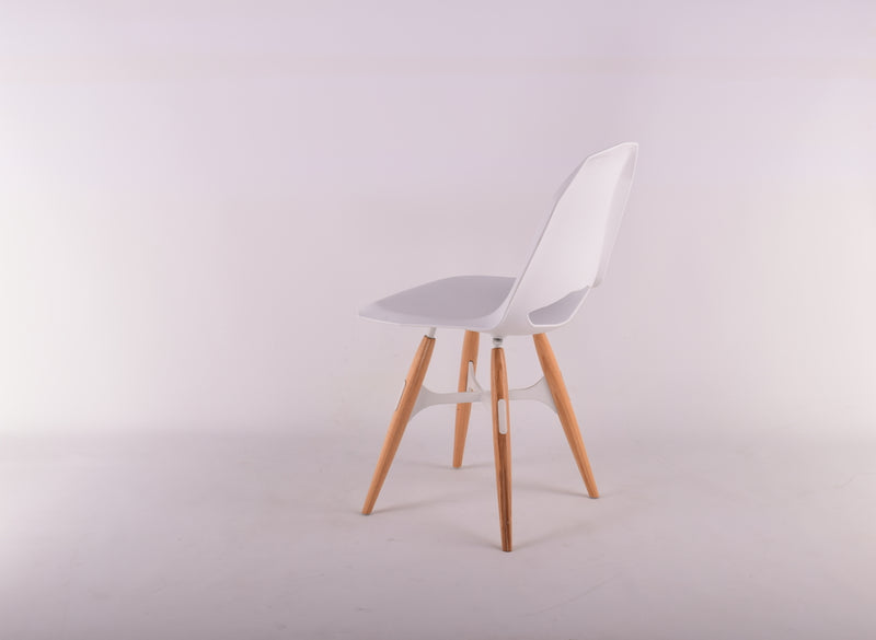 Legenda Zigzag Chair