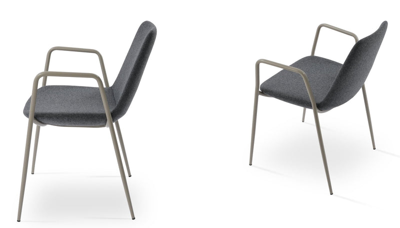Eiffel Arm Classy Chair