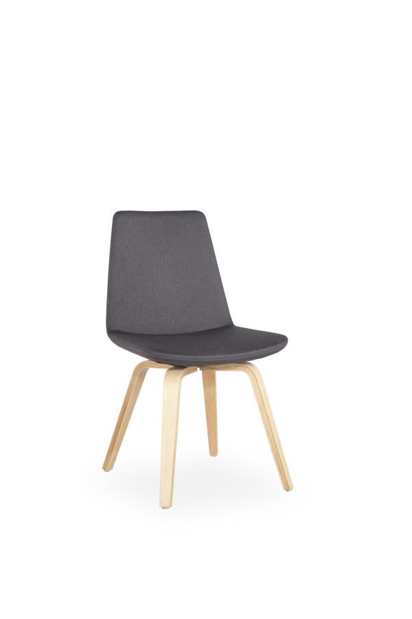 Pera Plywood Chair