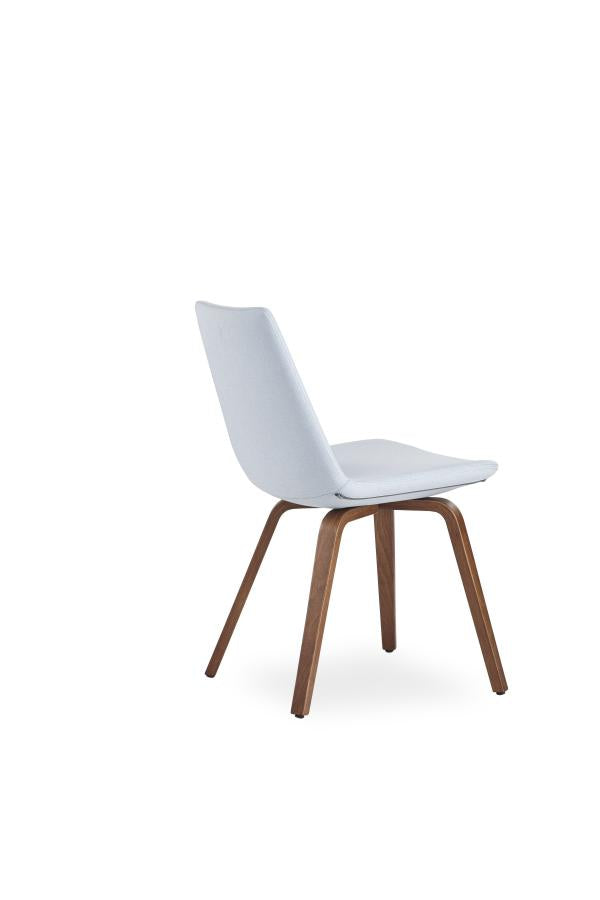 Pera Plywood Chair