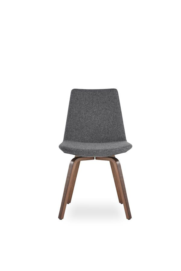 Pera Plywood Chair