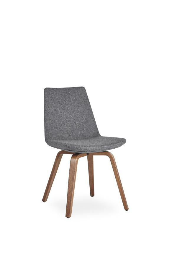 Pera Plywood Chair
