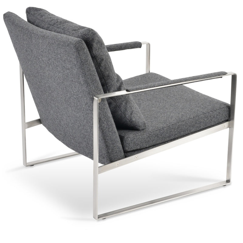 Zara Lounge Chair